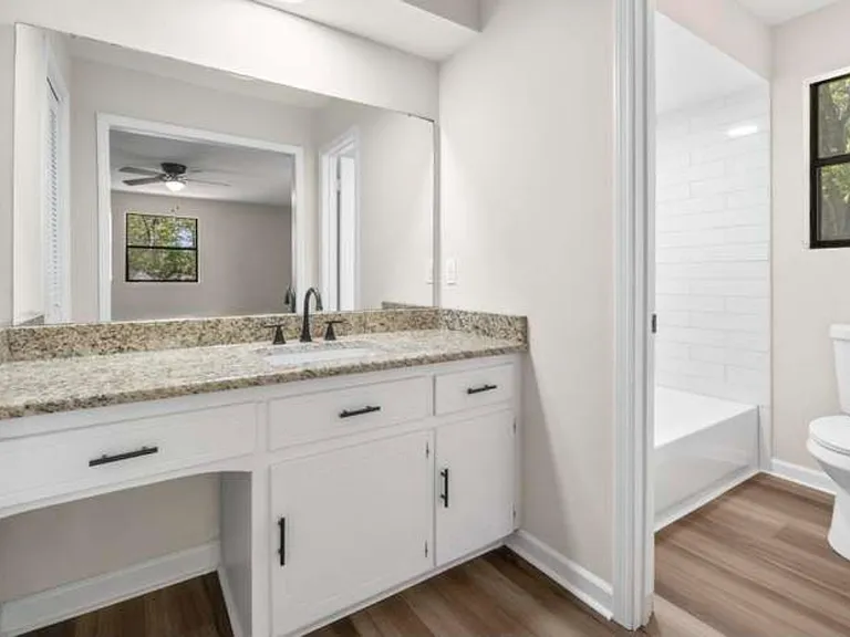 4417 Dawson Dr — Photo 18