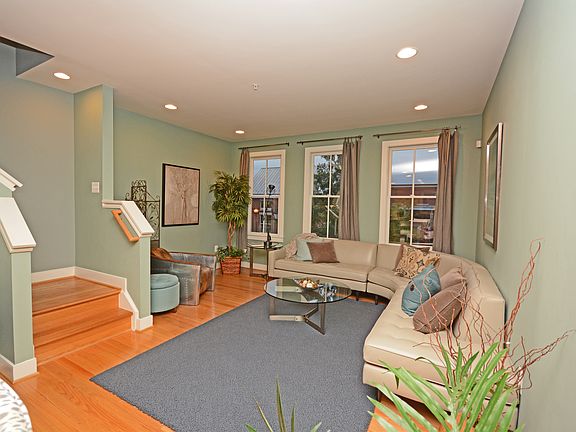3rd image of 729 N Alfred Street