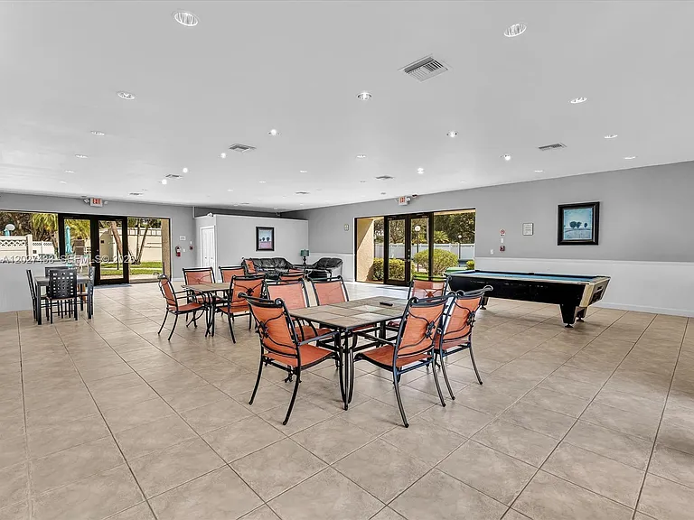3300 W Rolling Hills Cir #509 — Photo 19