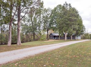 186 Deatsville Rd, Shepherdsville, KY 40165