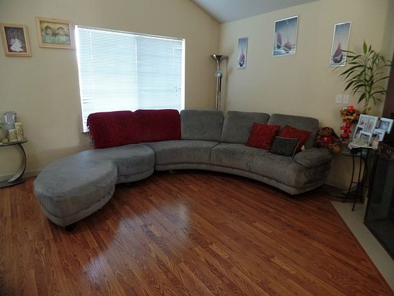 2nd image of 31437 121st Pl SE