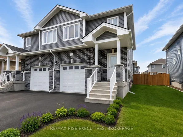 106 Hazlett St, Loyalist, ON K7N 0C1