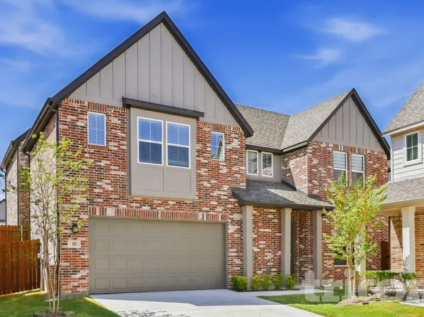 105 Brierhill Ct, Fort Worth, TX