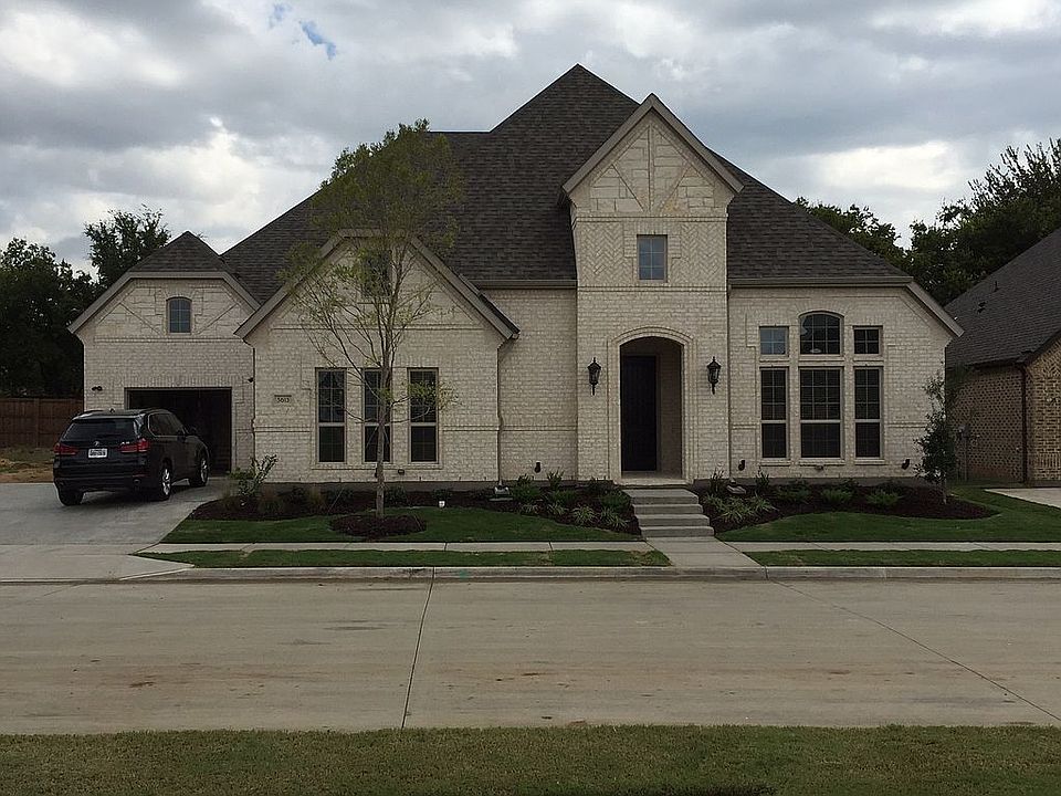 1st image of 5613 Heron Dr E