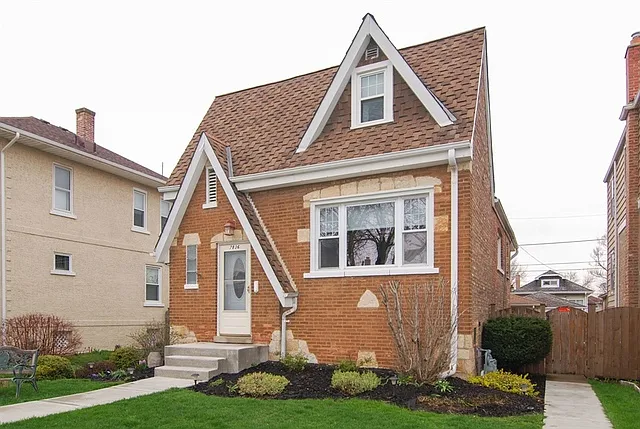 7836 42nd Pl photo 1