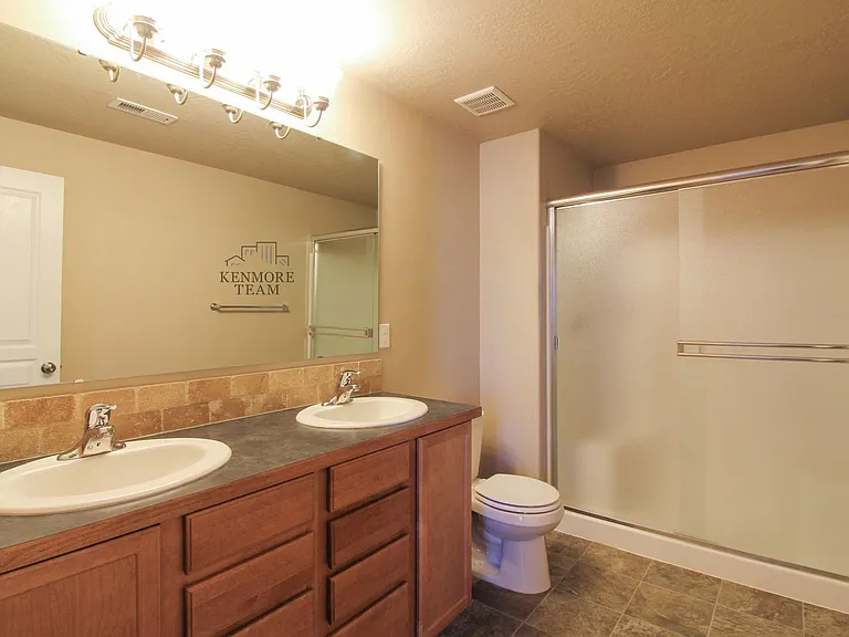 6101 Turf Paradise Dr — Photo 4