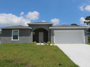 999 Vantage St SE, Palm Bay, FL 32909