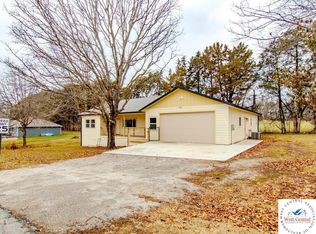 1104 Hillcrest Ln, Warsaw, MO 65355