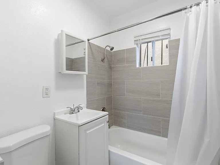 1426 S Bonnie Brae Street — Photo 7