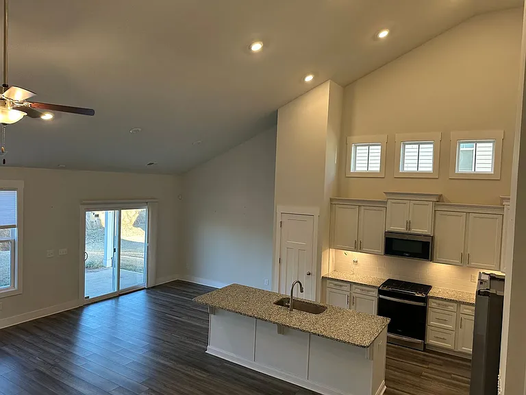 521 Robinwood Pl — Photo 19