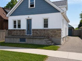 36 Brighton Ave, Saint Catharines, ON L2M 5S7