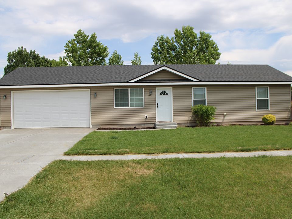 1st image of 1106 N Richland Dr