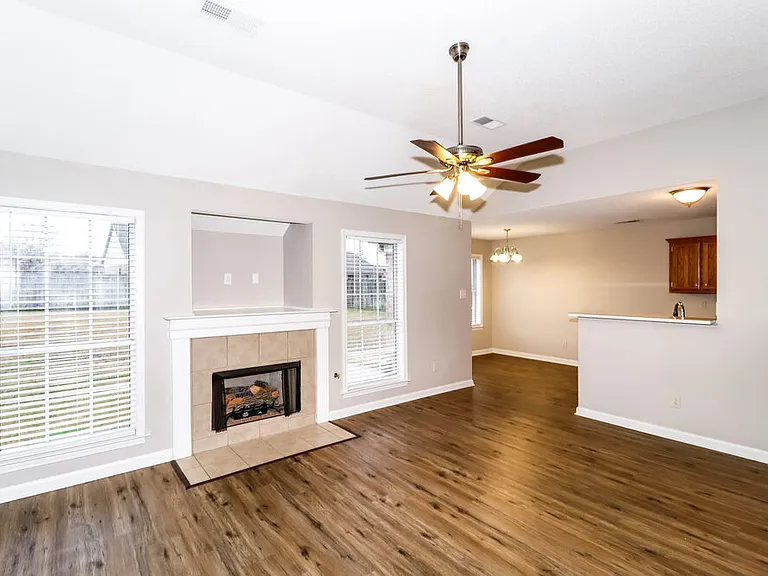 205 Mack Edwards Dr — Photo 5