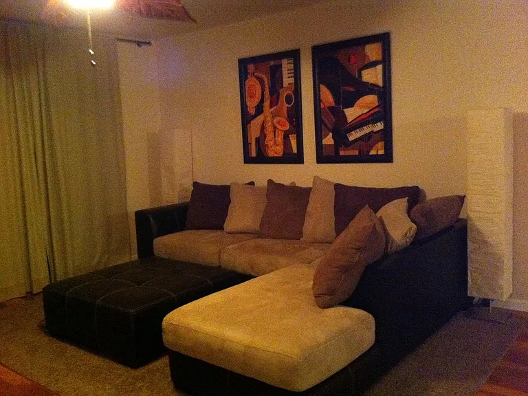 Carfax Ave — Photo 15
