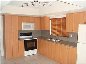 2nd image of 7733 Dilido Blvd