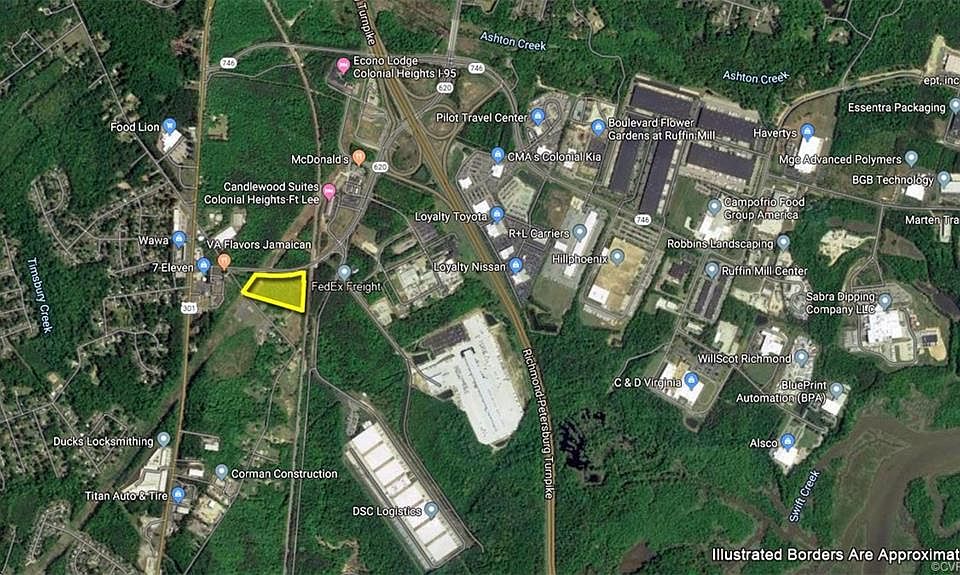 2nd image of 15901 Woods Edge Rd