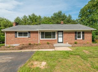 427 Breezewood Dr, Lynchburg, VA 24502