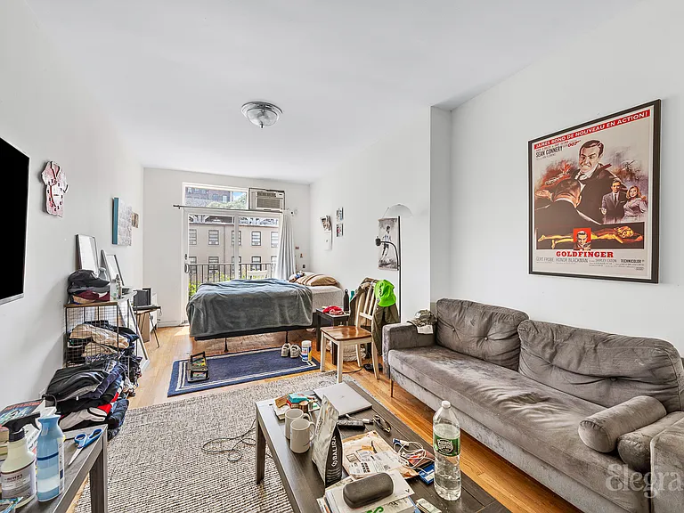 248 W 20th St #2B — Photo 2