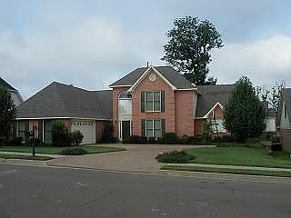 1st image of 1831 Oak Springs Dr