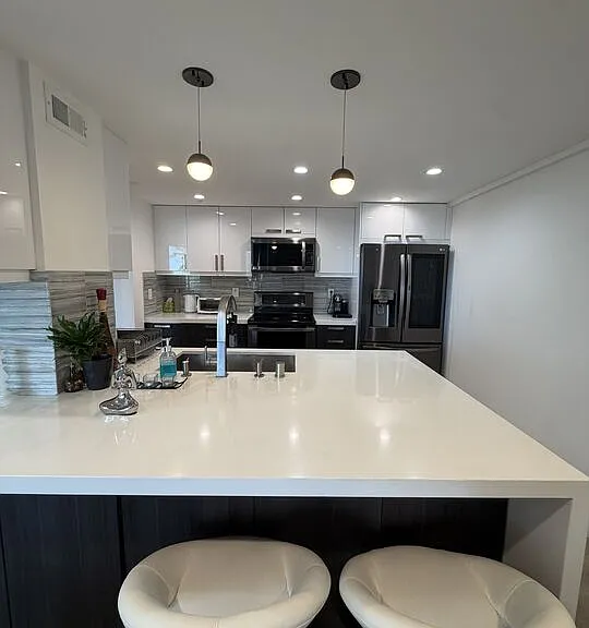 10535 Wilshire Blvd #1014 — Photo 8