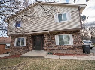 3446 S 46th St #3448, Greenfield, WI 53219