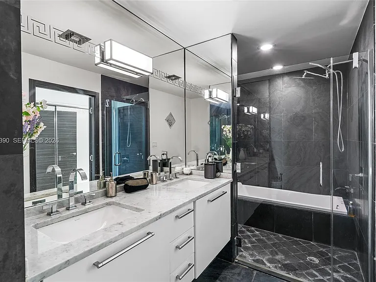 900 Biscayne Blvd #3704 — Photo 39