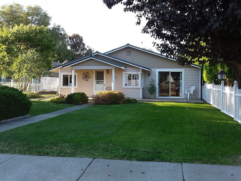 Front with large yard 