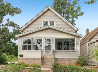 661 S 61st St, Milwaukee, WI 53214
