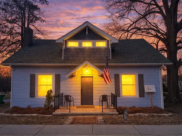 2012 Raney St, Faith, NC 28146