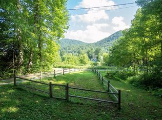 2601 River Rd, Franklin, NC 28734