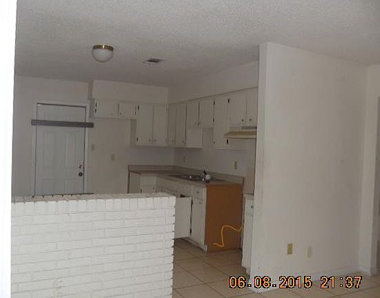 2nd image of 8028-30 Haney Dr