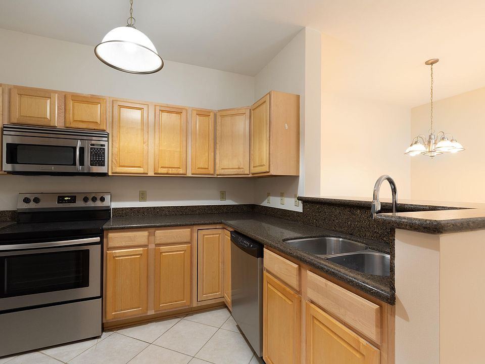 1st image of 1600 Long Grove Dr Unit 1713
