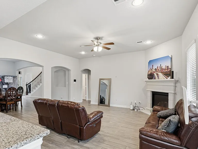 24714 Longwood Forest Dr — Photo 7