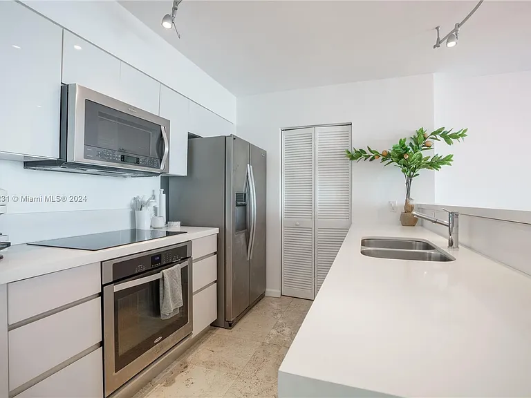90 Alton Rd #2306 — Photo 5
