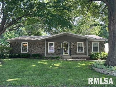 233 Deer Head Ln, Springfield, IL, 62704