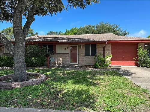 1237 Denver St Photo 1