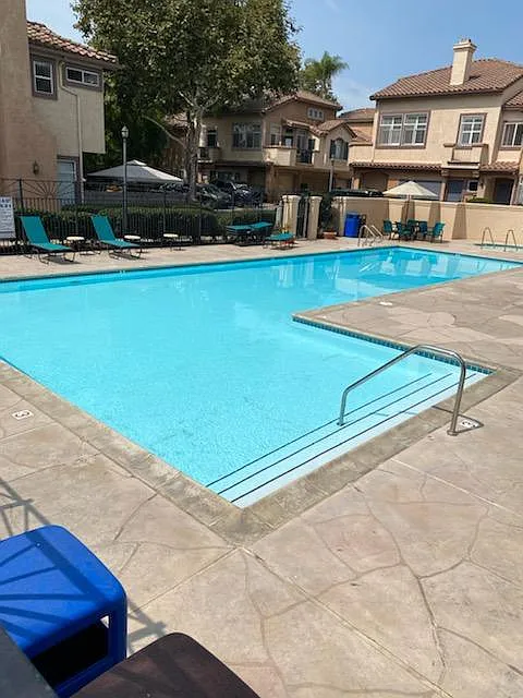 11360 Via Rancho San Diego