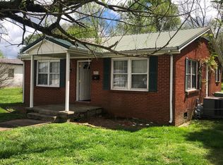 217 McDowell St, Lawrenceburg, TN 38464