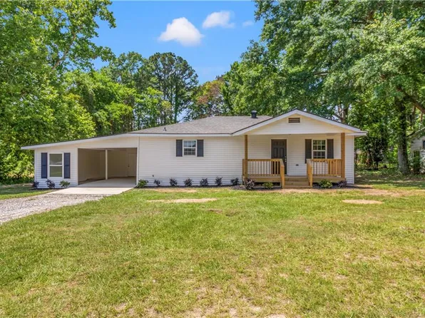 282 Bennet Dr, Natchitoches, LA 71457