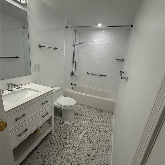 151 Coolidge Ave #404 — Photo 15