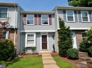 1628 Purple Sage Dr, Reston, VA 20194