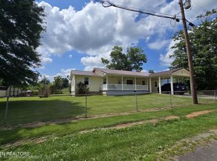 166 Snavely Rd, Ewing, VA 24248
