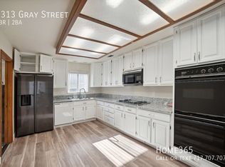 7313 Gray St, Las Vegas, NV 89145