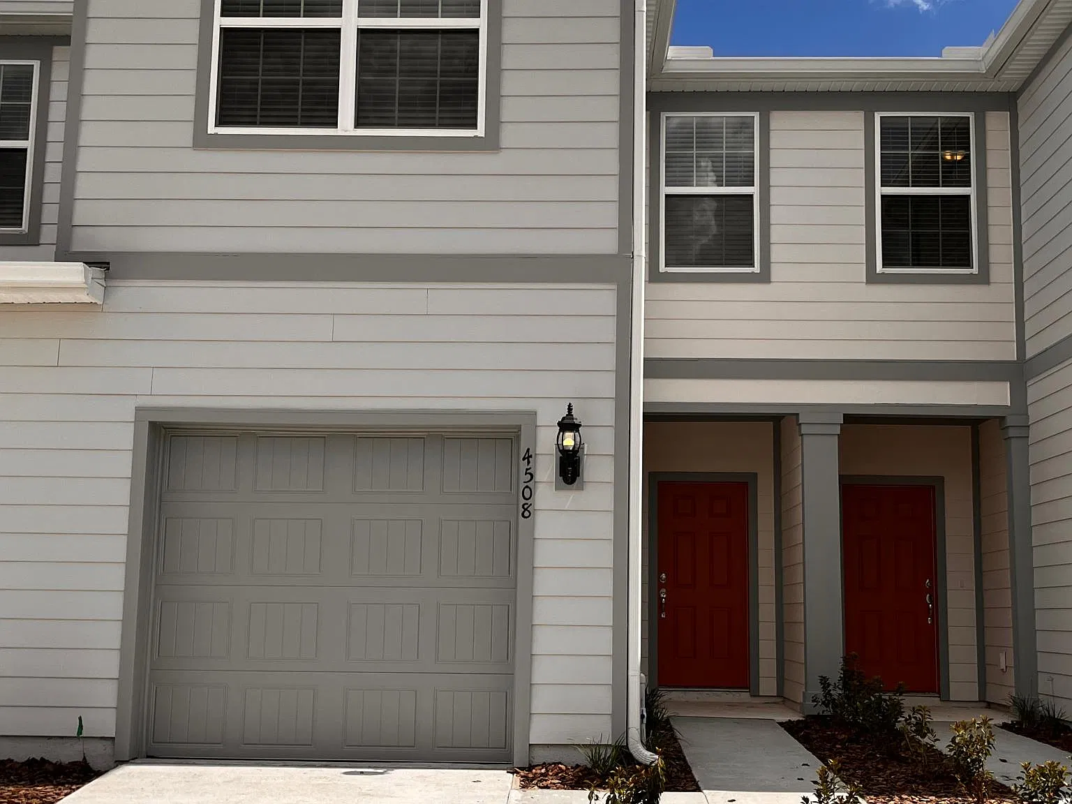 4508 Sparkling Shell Ave — Photo 1