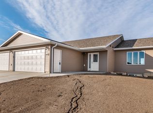 3914 Nebraska Dr, Bismarck, ND 58503