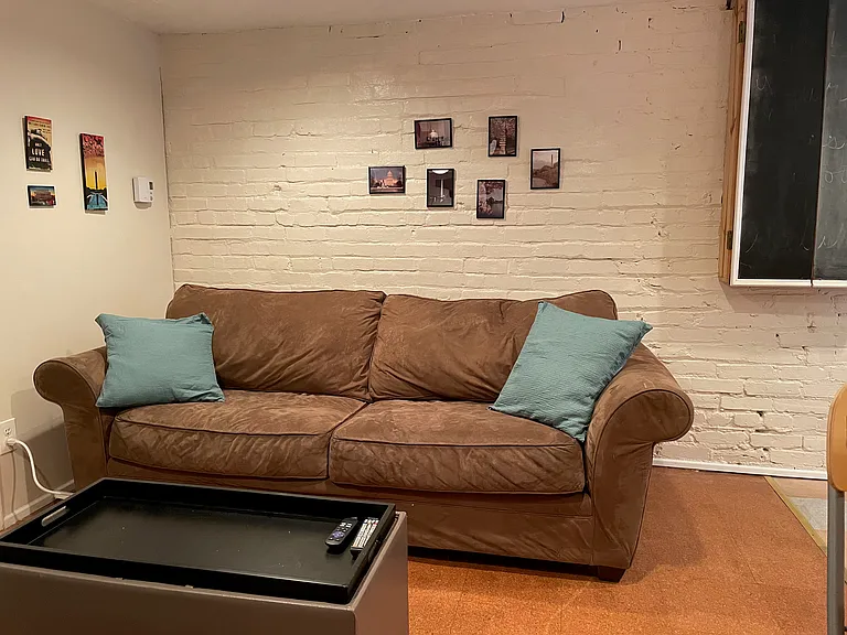 713 14th St SE #BASEMENT — Photo 10