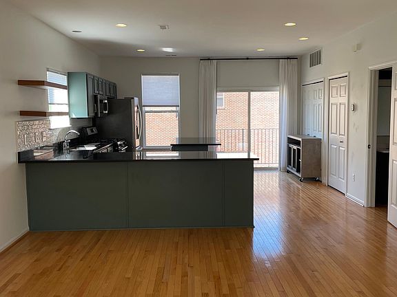 5th image of 7697 Woodward Ave #69