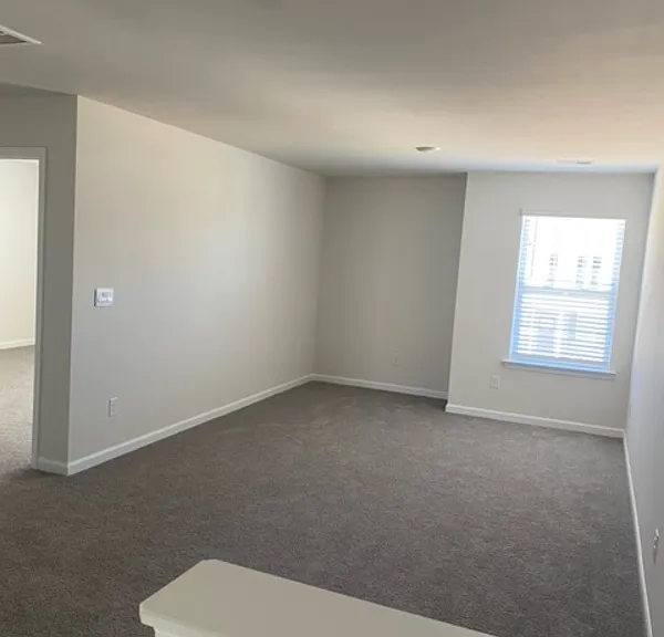 4310 Remington Ave — Photo 13