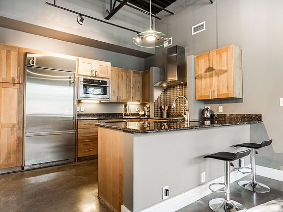 5th image of 3699 McKinney Ave Suite 582