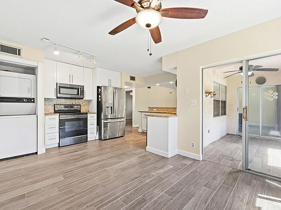 3rd image of 5791 Spindle Palm Court #A